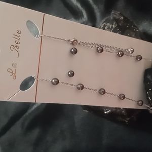La Belle Necklace & earrings set. Blue pearl like silver tone set.